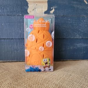 Wet n wild sponge Bob themed limited edition 2021 Pineapple House sponge case